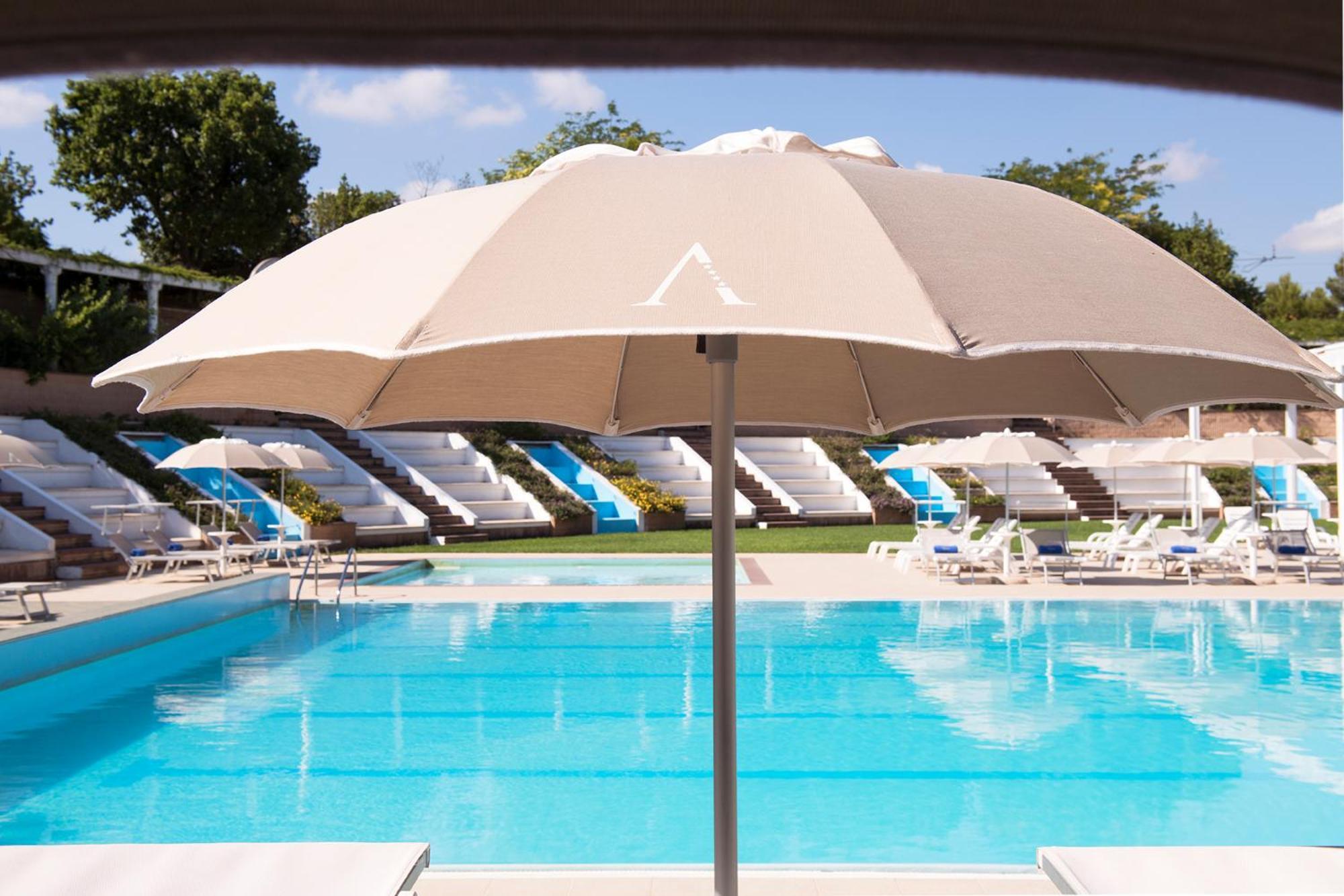 D'Aragona Lifestyle Hotel Конверсано Екстер'єр фото