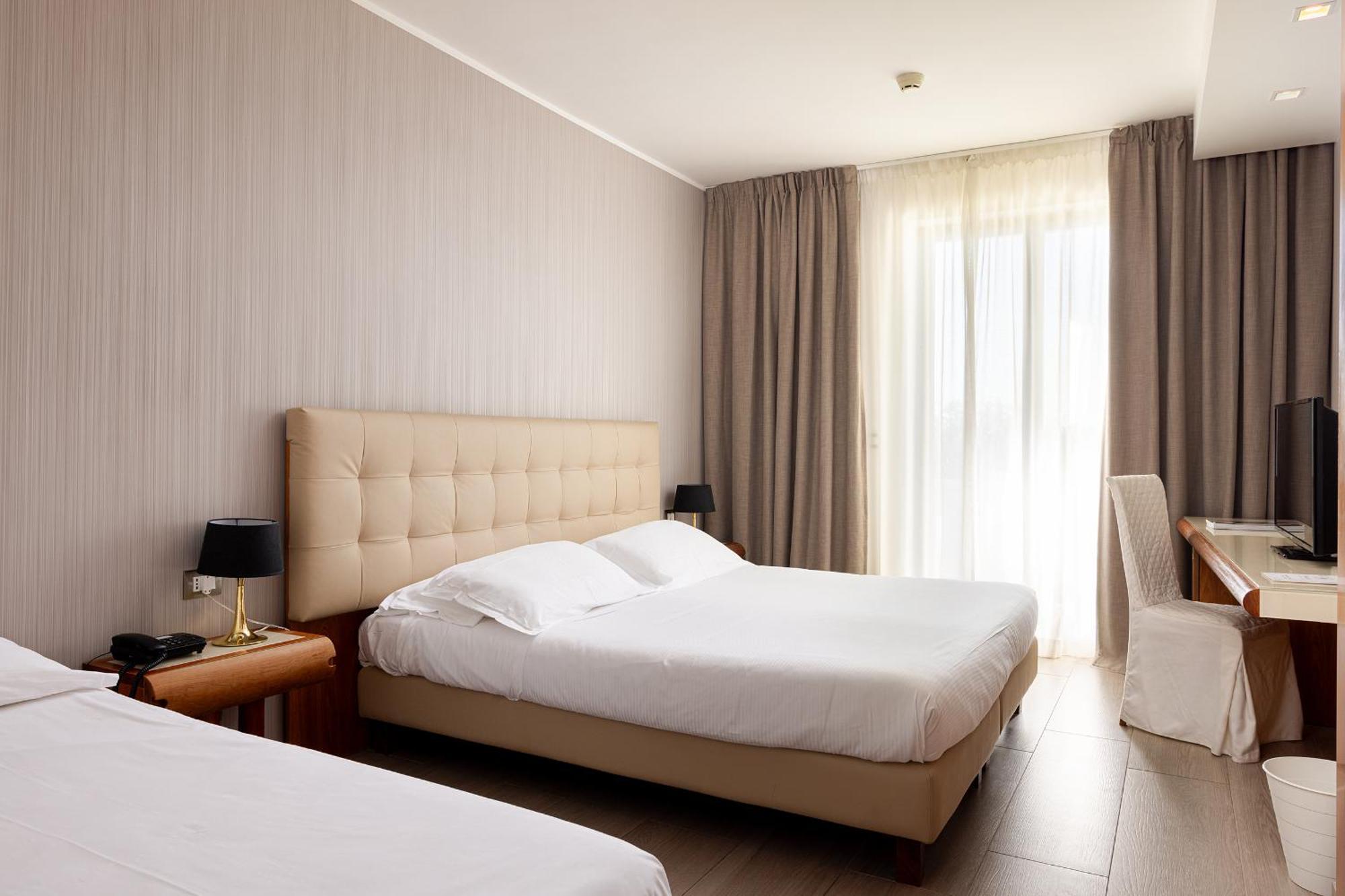 D'Aragona Lifestyle Hotel Конверсано Екстер'єр фото