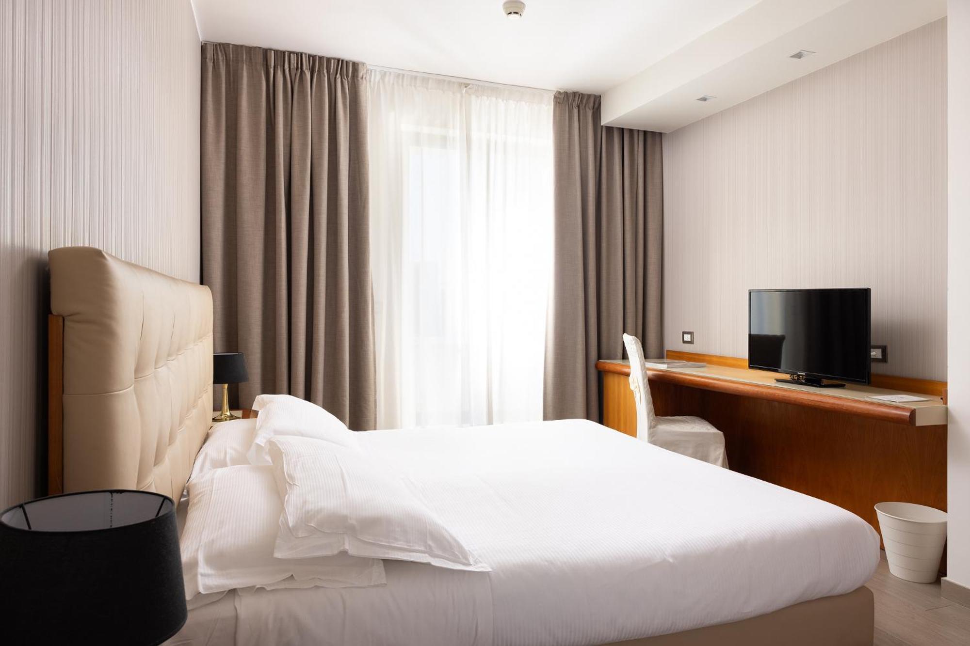 D'Aragona Lifestyle Hotel Конверсано Екстер'єр фото