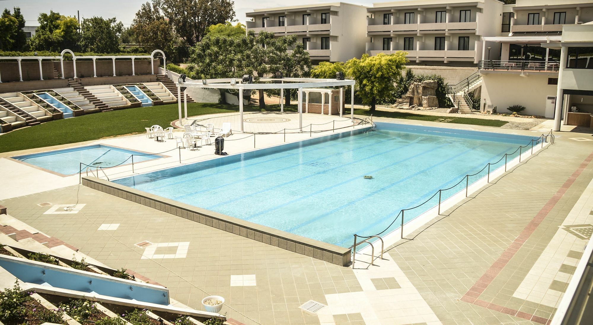 D'Aragona Lifestyle Hotel Конверсано Екстер'єр фото